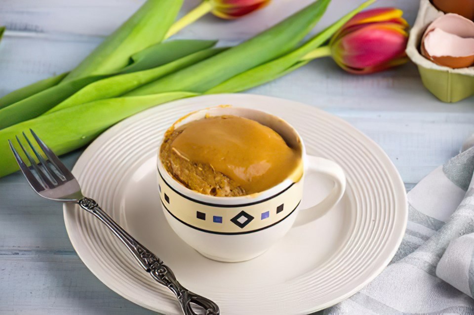 Mug Cake with Peanut Spread